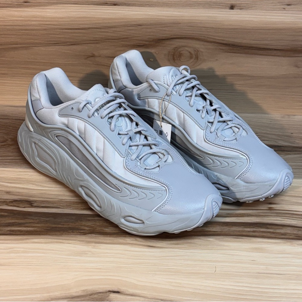 Adidas Original Oznova Casual Sneakers Low Top Men’s Sz 12